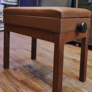 piano seat